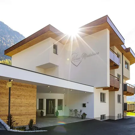 Madeleine Superior Inklusive Summercard 4*