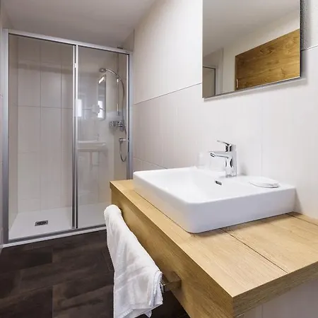 מלון דירות Madeleine Superior Inklusive Summercard זולדן