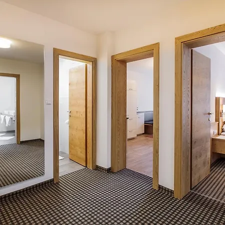 Madeleine Superior Inklusive Summercard 4*