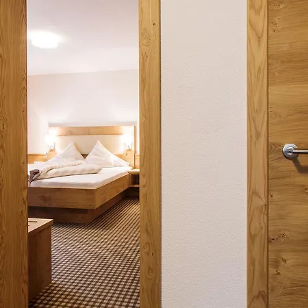 Madeleine Superior Inklusive Summercard 公寓式酒店