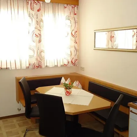 Madeleine Superior Inklusive Summercard 公寓式酒店 4*