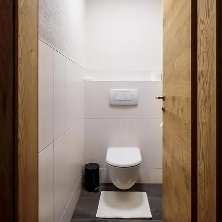 Lägenhetshotell Madeleine Superior Inklusive Summercard 4*