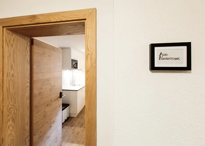 Aparthotel Madeleine Superior Inklusive Summercard