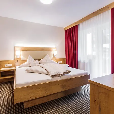 Aparthotel Madeleine Superior Inklusive Summercard Sölden