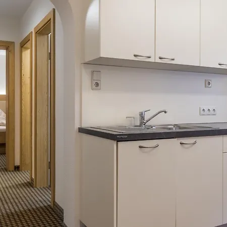 Aparthotel Madeleine Superior Inklusive Summercard